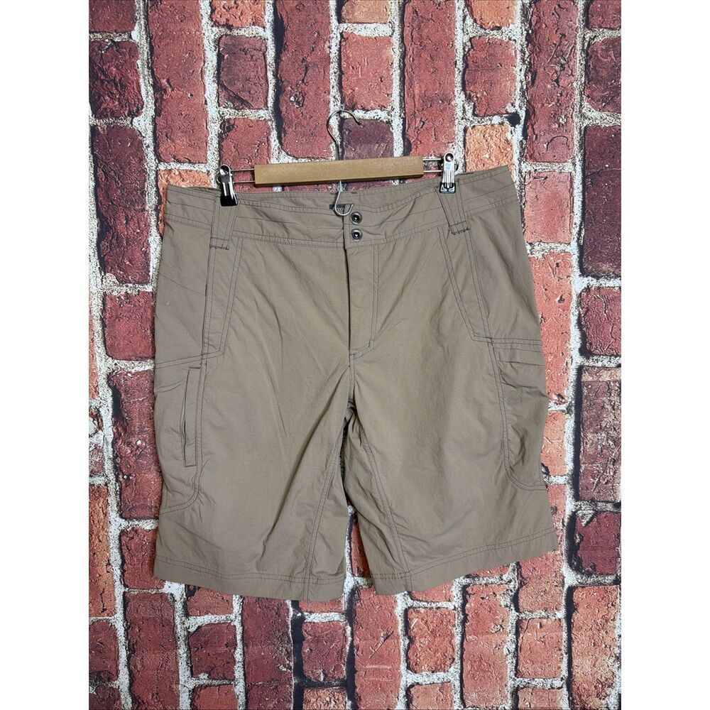 Royal Robbins Men’s Beige Nylon Outdoor Shorts Size 38 With Pockets
